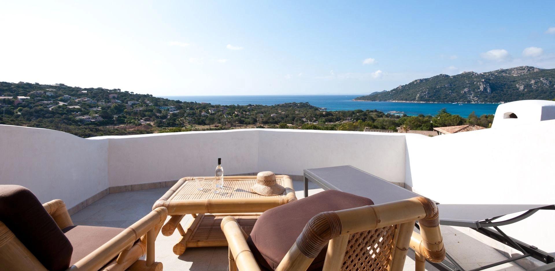 Location de vacances avec grande terrasse à Porto-Vecchio