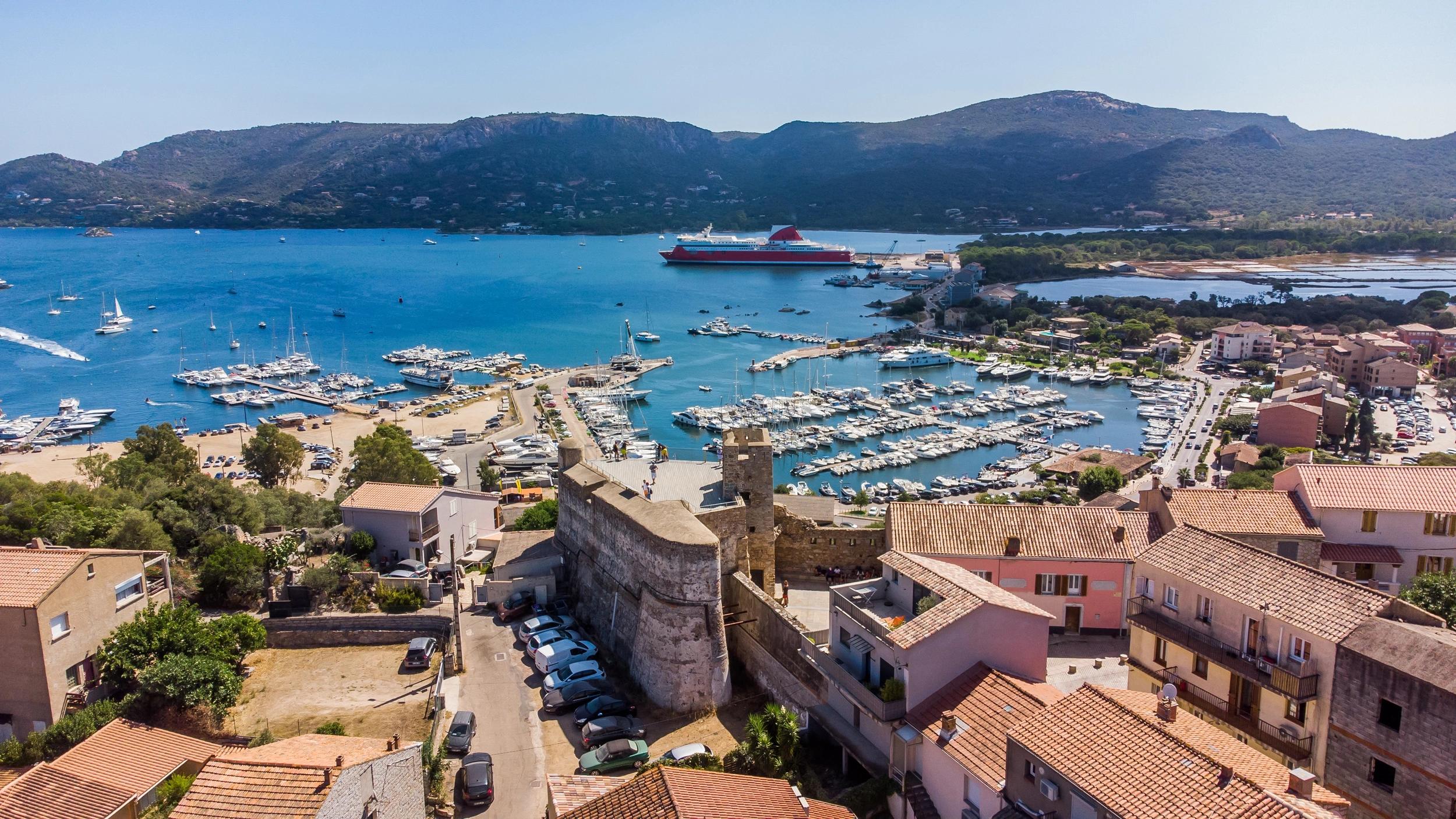 Le joli port de Porto-Vecchio
